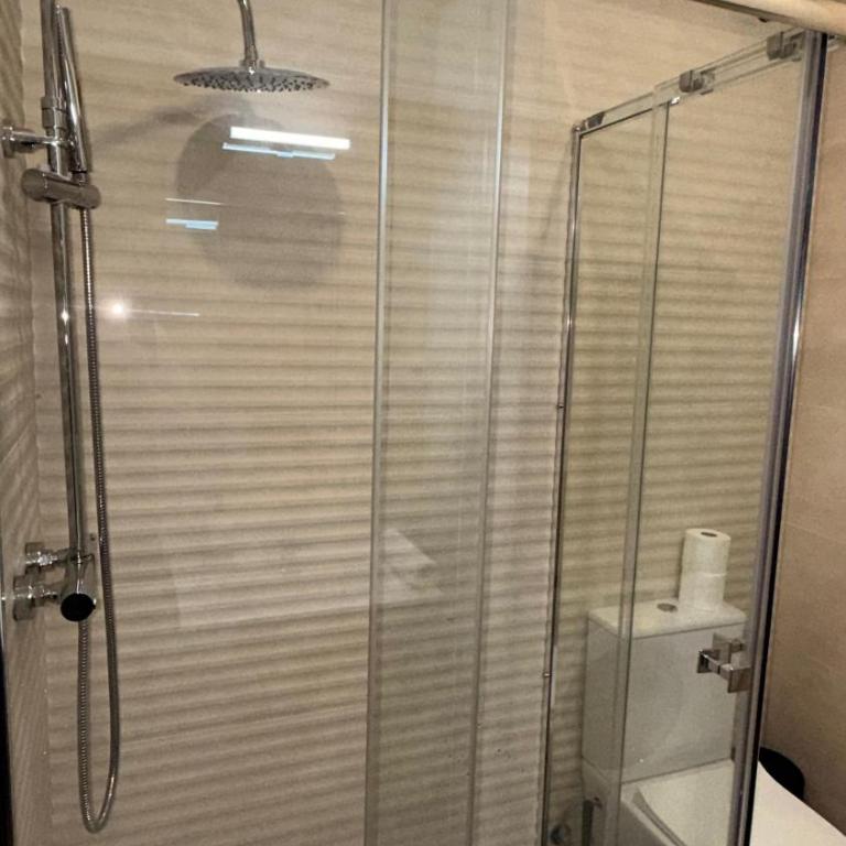 L - Clavelina - One-Bedroom Apartment - 11