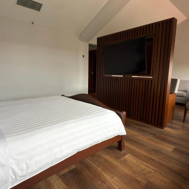 Hotel Estelar La Fontana - Habitación Superior con cama extragrande - 5