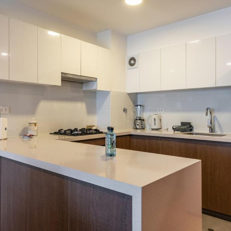 Miraflores Spacious 3BR Near Larcomar by Geko - Three-Bedroom Apartment with View - 21