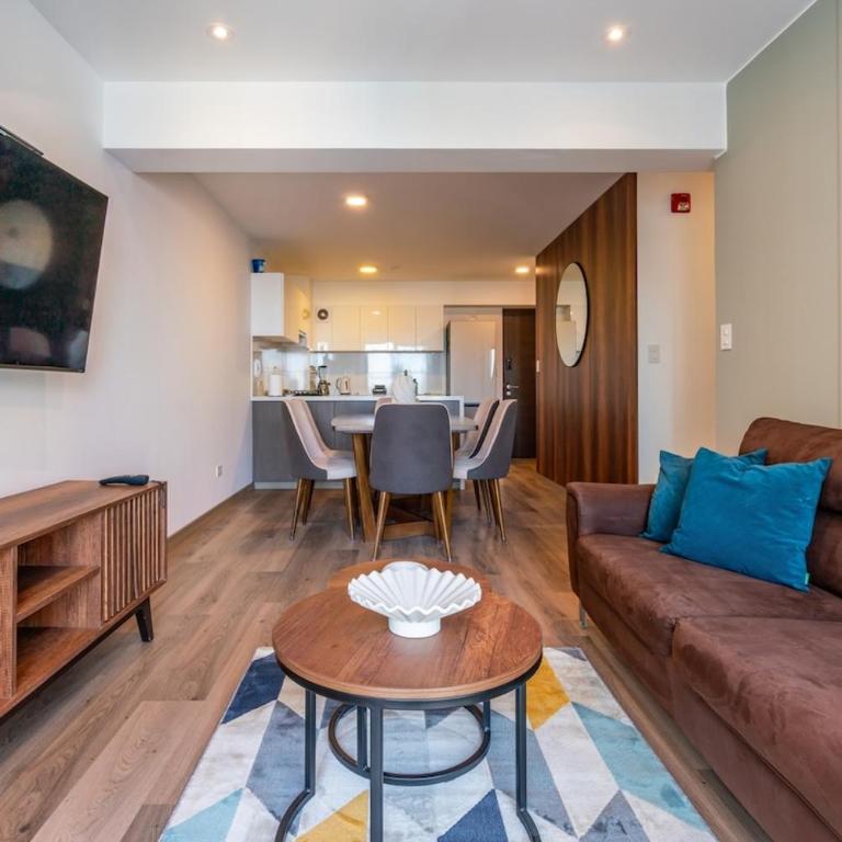 Miraflores Spacious 3BR Near Larcomar by Geko - Three-Bedroom Apartment with View - 23