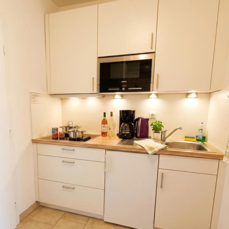 SIMON Haus KMB Seeappartement am Ossiacher See, Hallenbad, Skiarena Gerlitzen - Apartment mit 2 Schlafzimmern und Balkon - 8