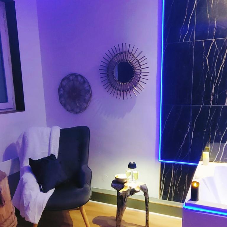 Cocon Romantique Sauna, Balnéo & Mer à 100m - One-Bedroom Apartment - 16