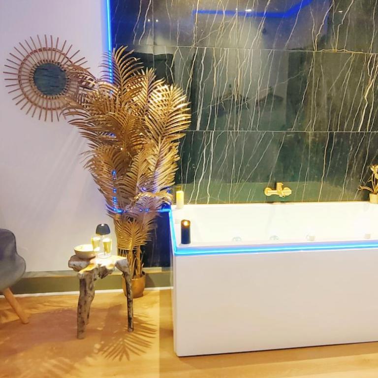 Cocon Romantique Sauna, Balnéo & Mer à 100m - One-Bedroom Apartment - 38