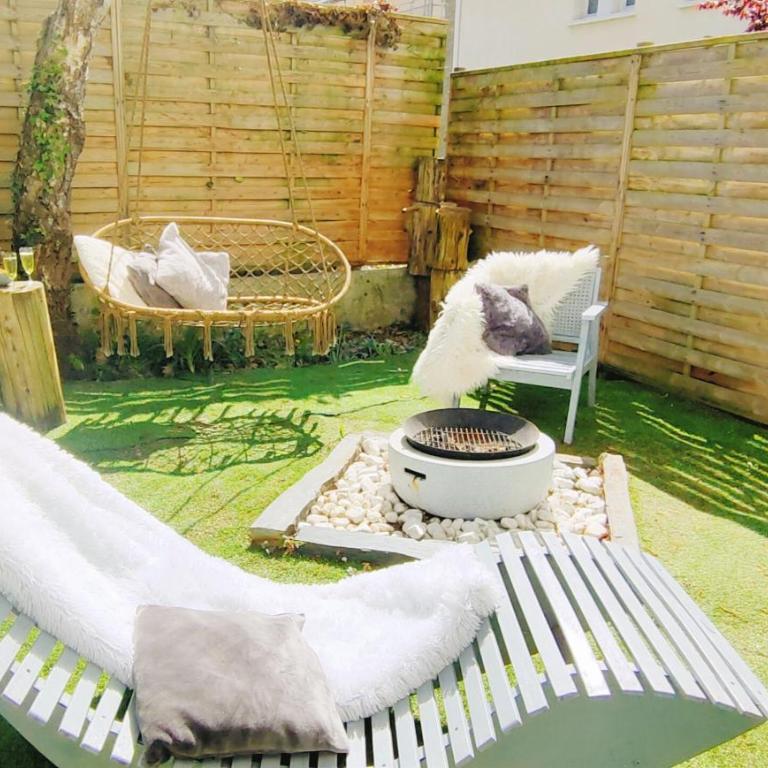 Cocon Romantique Sauna, Balnéo & Mer à 100m - One-Bedroom Apartment - 40