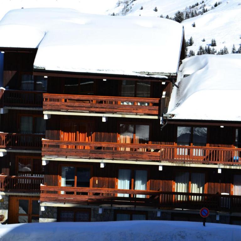 Résidence Alpinea - APARTMENT LUMINEUX, AGENCEMENT IDÉAL POUR UNE FAMILLE MAE-7703 - Appartement - 2