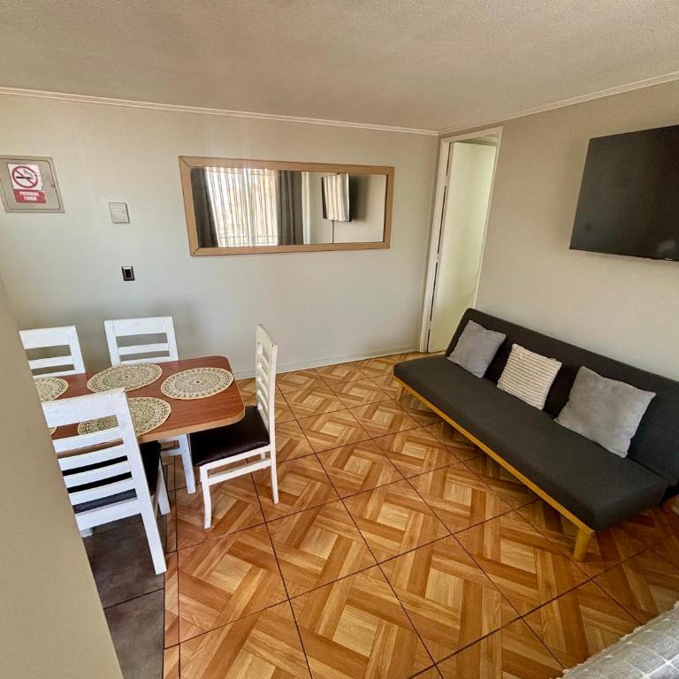 Inversiones Inmobiliarias AYD - Apartamento de 2 dormitorios con balcón - 14