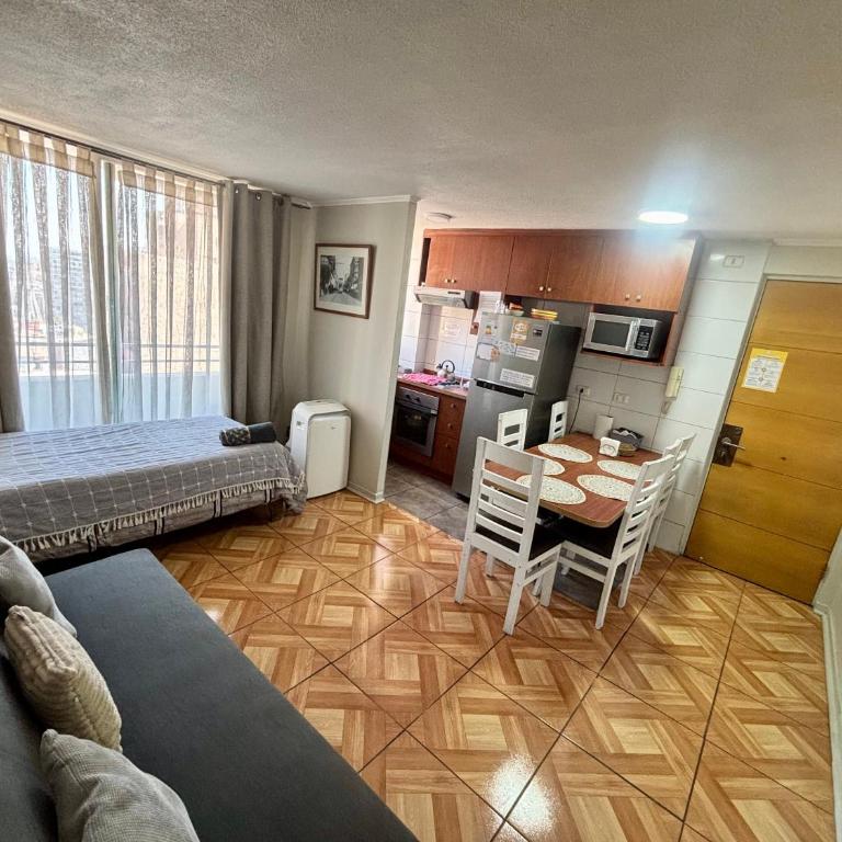 Inversiones Inmobiliarias AYD - Apartamento de 2 dormitorios con balcón - 17