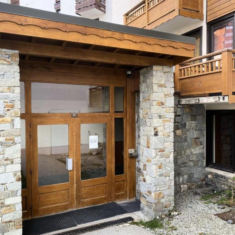 Résidence Hauts De Chaviere - Val Thorens location: bel appartement de 53 m2 traversant, confortable et calme de 53 m2, bien situ MAE-9037 - Appartement - 24