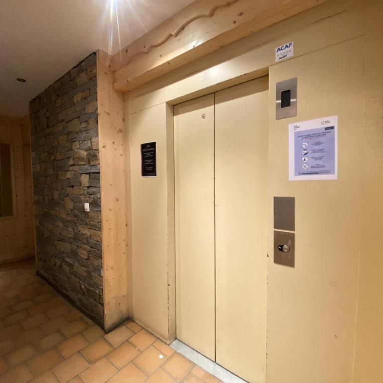 Résidence Vanoise - Val Thorens location: Belle vue, appartement 4 personnes chaleureux, centre station MAE-9047 - Appartement - 25
