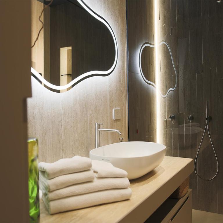 Lanza Luxury Home - One-Bedroom Apartment - 1