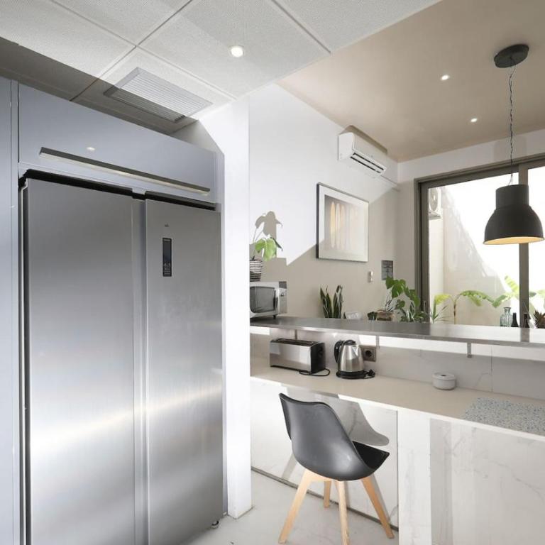 PepeFlats - VLC City House with garage, city ciencias - Three-Bedroom House - 36