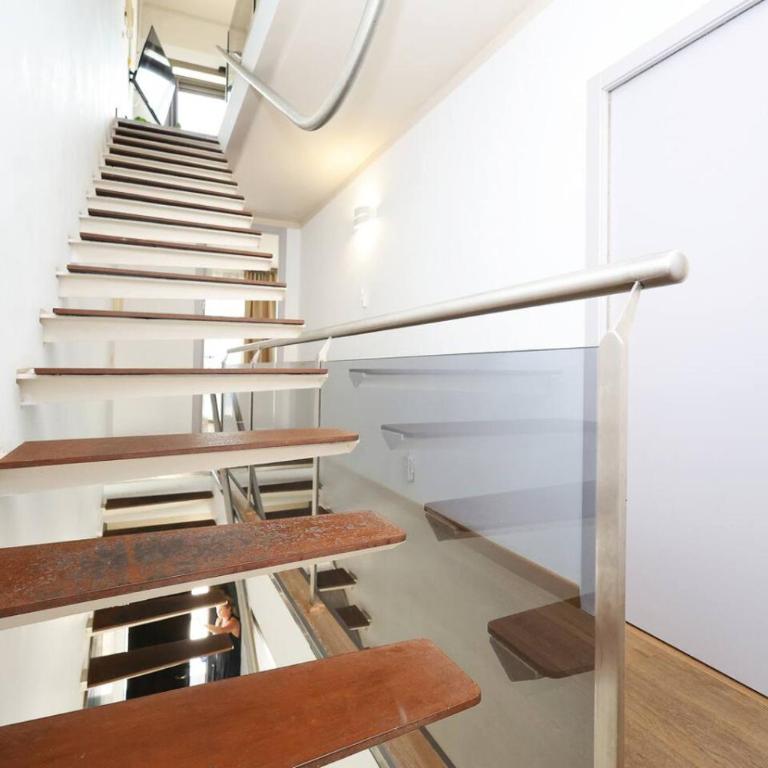 PepeFlats - VLC City House with garage, city ciencias - Three-Bedroom House - 54