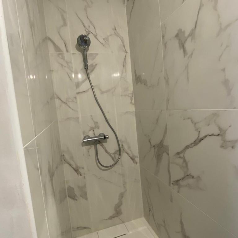 Palais justice Gare Minatec - Camera Matrimoniale con Bagno Privato - 1