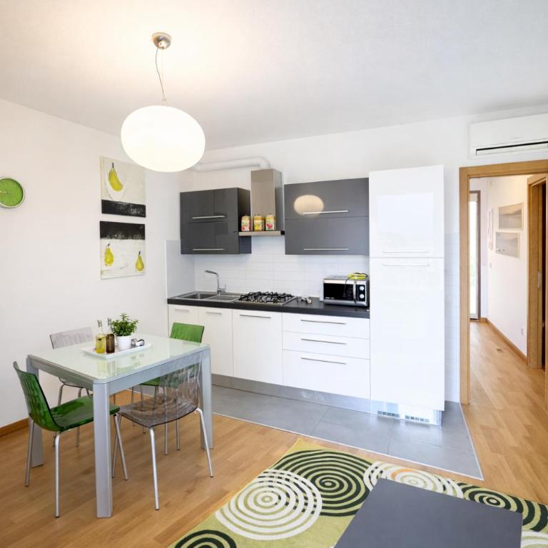 Villaggio Parco Laguna - Appartamento con Piscina e Posto Barca - Appartamento con 1 Camera da Letto e Vista Piscina - 10