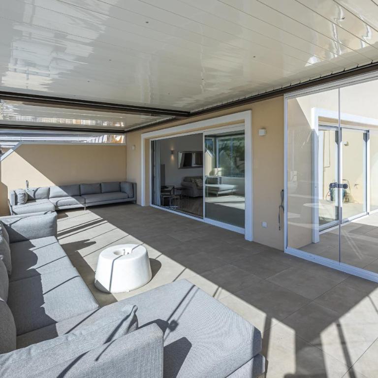 Amazing 4Br Apart. Parking, Pool, Close to the Sea - Apartment - 35