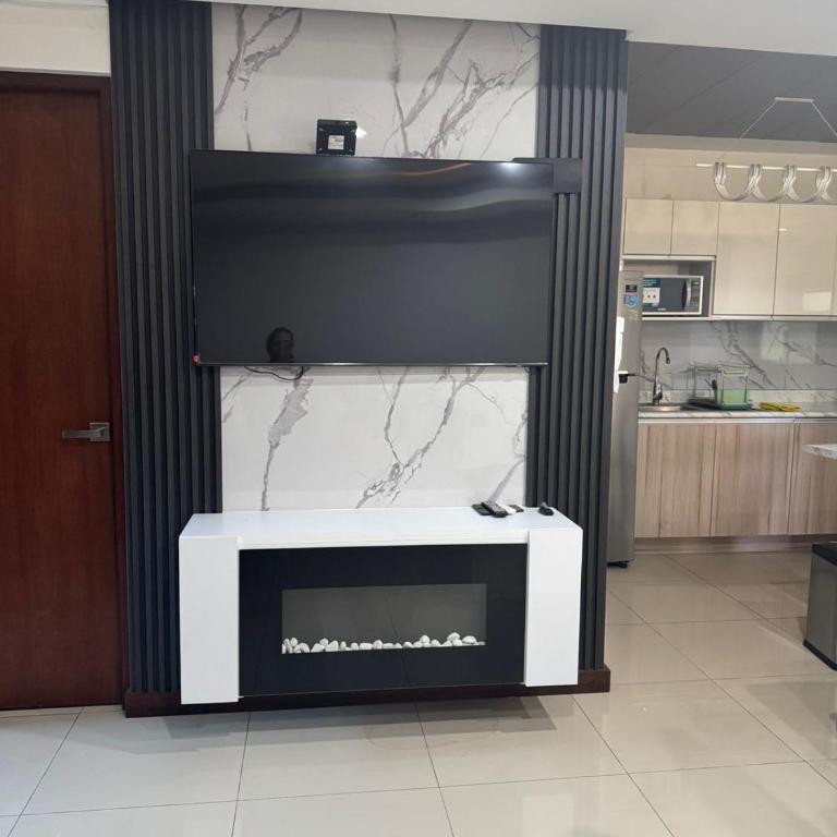Departamento muy moderno cerca de foro Sol - Apartamento de 2 dormitorios - 10
