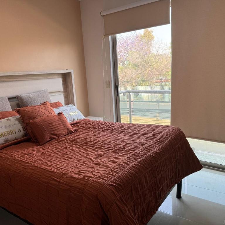 Departamento muy moderno cerca de foro Sol - Apartamento de 2 dormitorios - 11