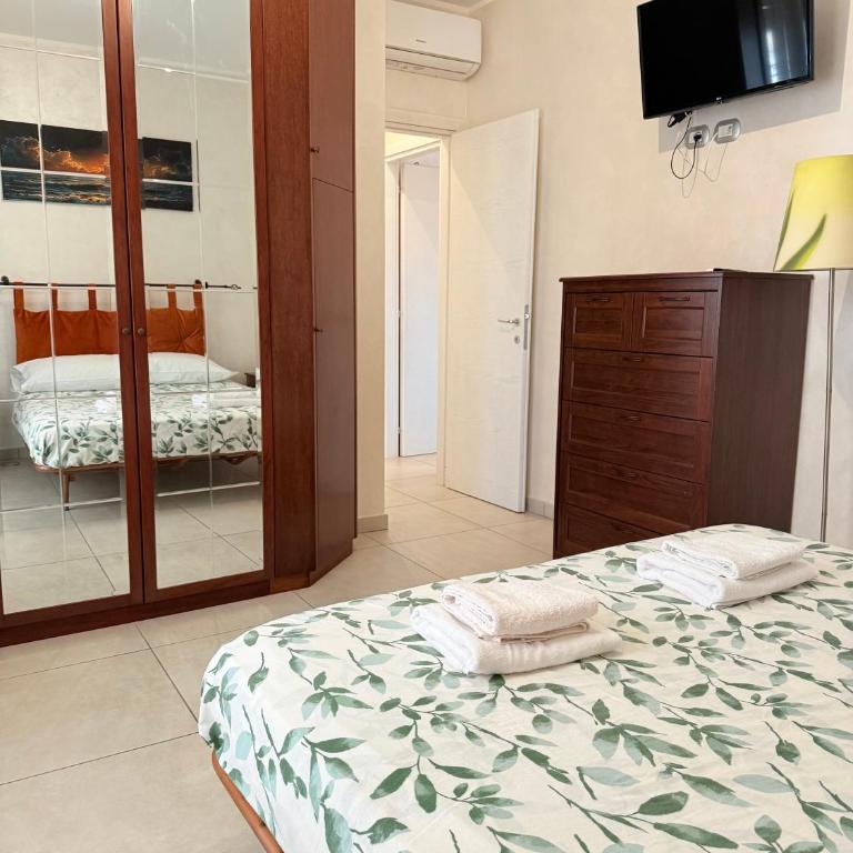 Home with parking near the Airport and beach - Appartamento con 2 Camere da Letto e Balcone - 12