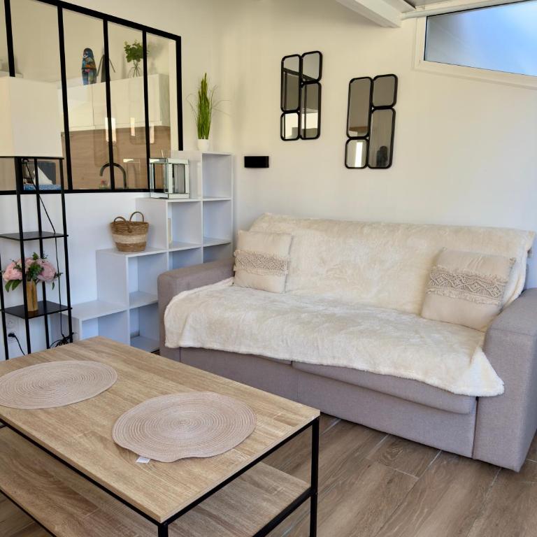Jardin Secret - 4pers - Piscine - Pinède - Histoire de clés - Apartment mit 1 Schlafzimmer - 5