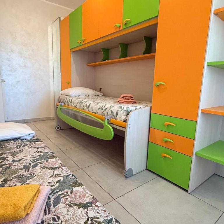Home with parking near the Airport and beach - Appartamento con 2 Camere da Letto e Balcone - 16