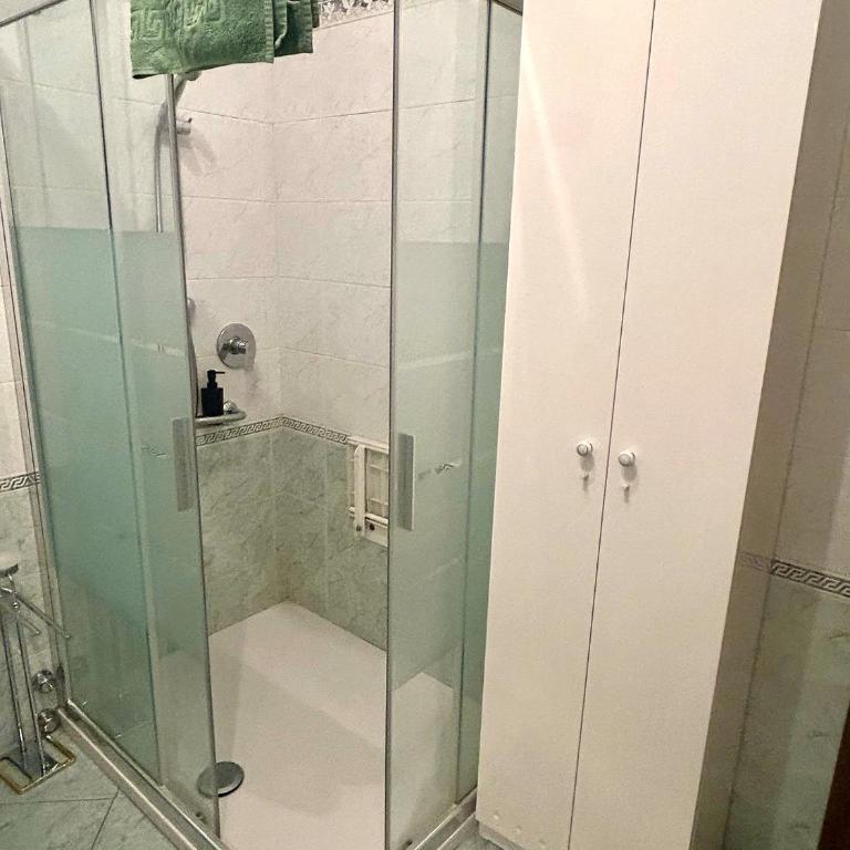 Suite in Private Villa - Deluxe Triple Room - 30