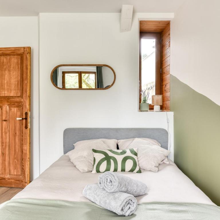 Le Secret des Remparts - Jacuzzi- Vue Cité - Free Parking - Climatisation - Villa - 30