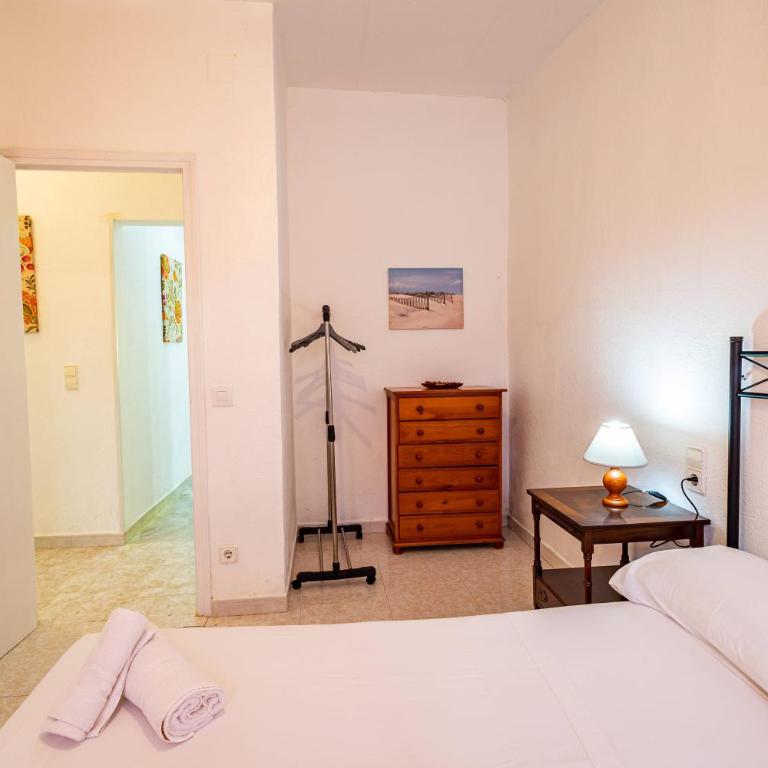Casa Rous-Riumar 1 - Three-Bedroom House - 27