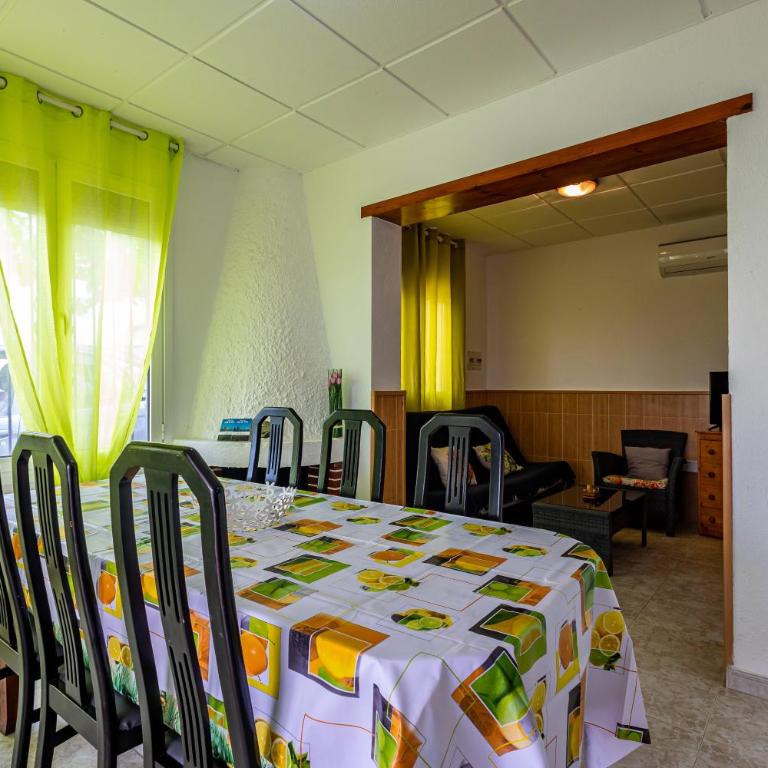 Casa Rous-Riumar 1 - Three-Bedroom House - 24