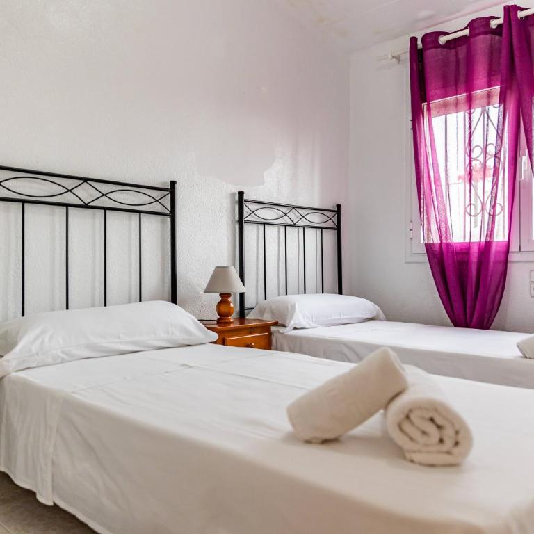 Casa Rous-Riumar 1 - Three-Bedroom House - 28