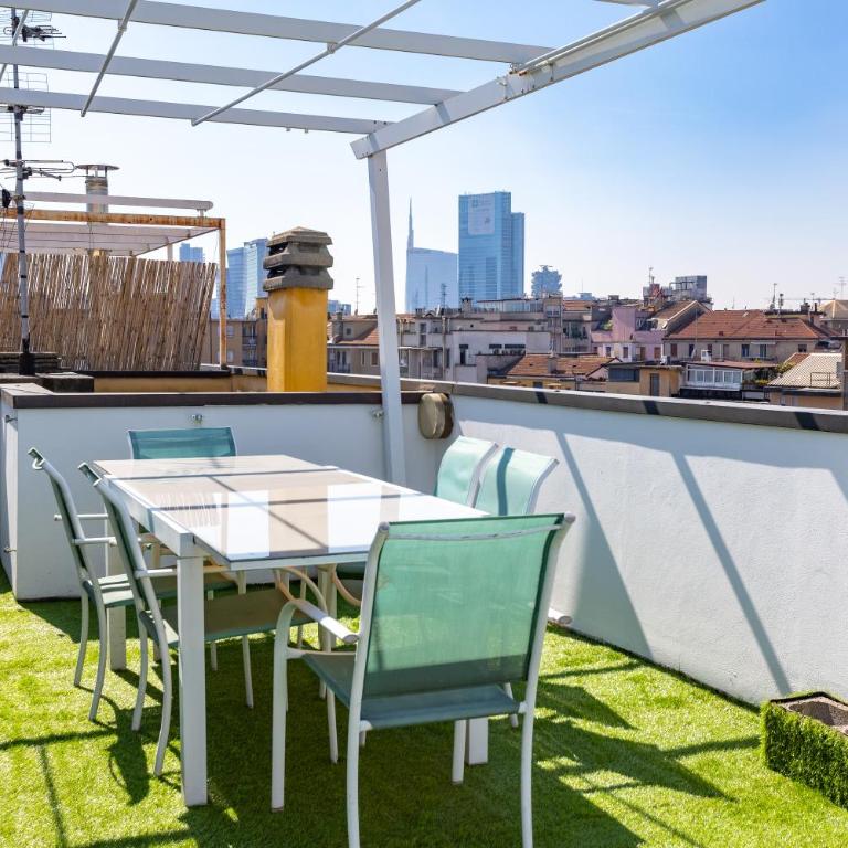 Modern Loft with Private Rooftop near Milano Centrale - Appartamento con 3 Camere da Letto - 4