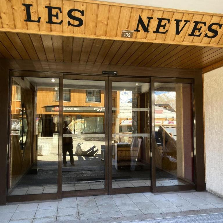 Résidence Neves - VAL THORENS location: magnifique studio pour 4 dans quartier animé MAE-3794 - Studio - 17