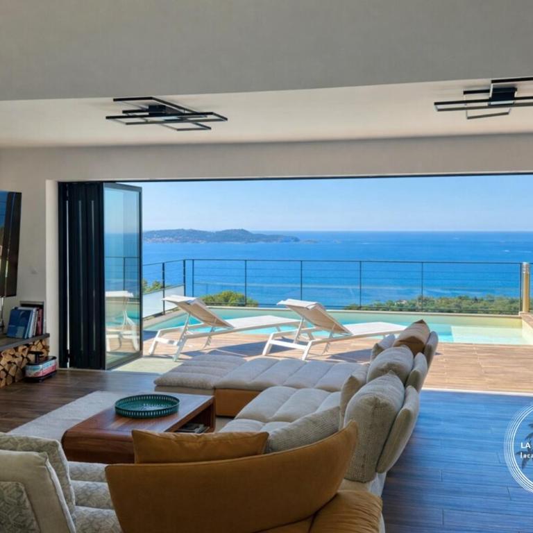 Villa Bleu Silence - Piscine - Vue panoramique - Villa avec Piscine Privée - 3