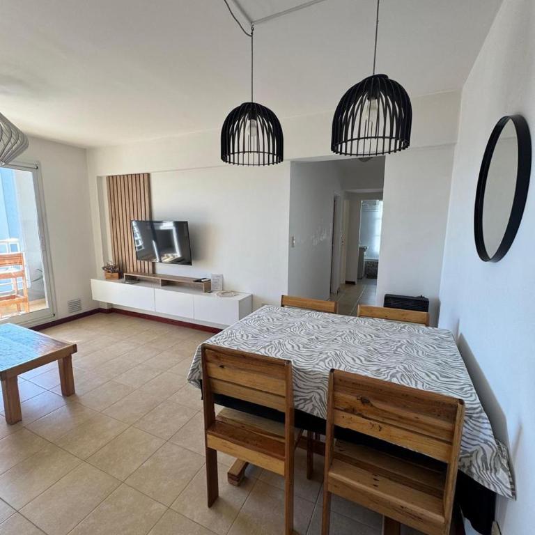 Departamento 2 a 4 personas - Parking gratis - Centro Sur Santa Fe - Two-Bedroom Apartment with View - 2