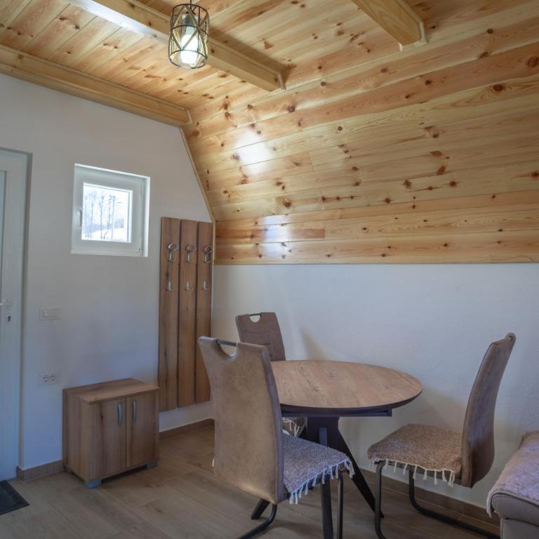 Dubljevic - One-Bedroom House - 18