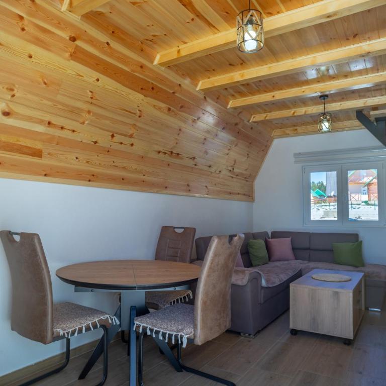 Dubljevic - One-Bedroom House - 24