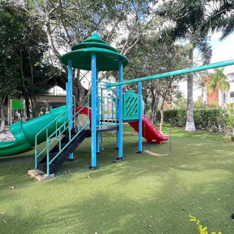 Family-friendly apartment in a residential complex with a pool - Apartamento de 2 dormitorios - 38