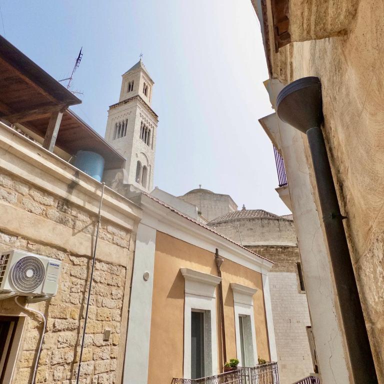 Onny's Palace - Apartment with View and Balcony - 23