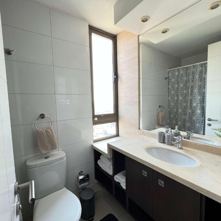 Spacious 2B Accommodation in Parque Arauco - Apartment - 14