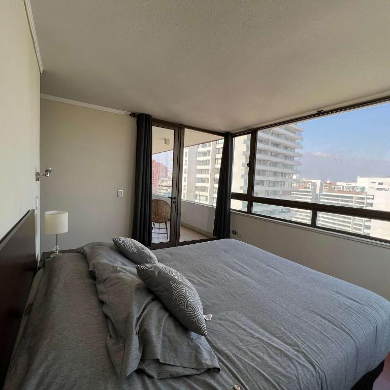 Spacious 2B Accommodation in Parque Arauco - Apartment - 8
