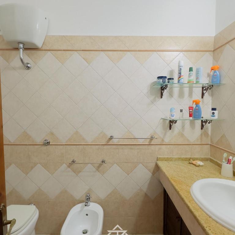 VILLA ROSI - Villa al mare con splendido giardino - Casa con 3 Camere da Letto - 12