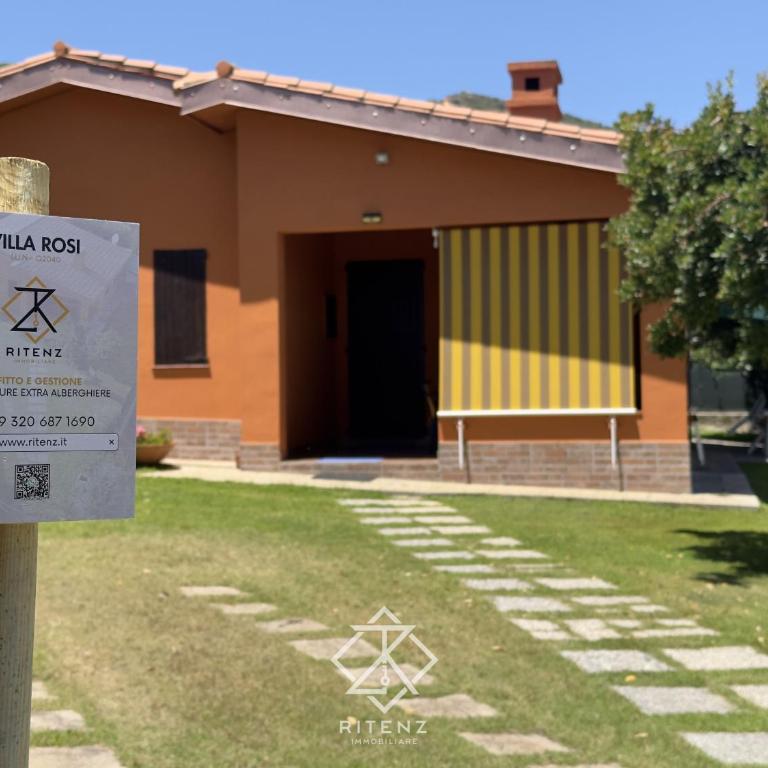 VILLA ROSI - Villa al mare con splendido giardino - Casa con 3 Camere da Letto - 1
