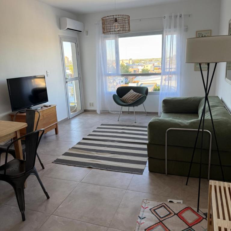 Departamento céntrico con cochera - One-Bedroom Apartment - 1