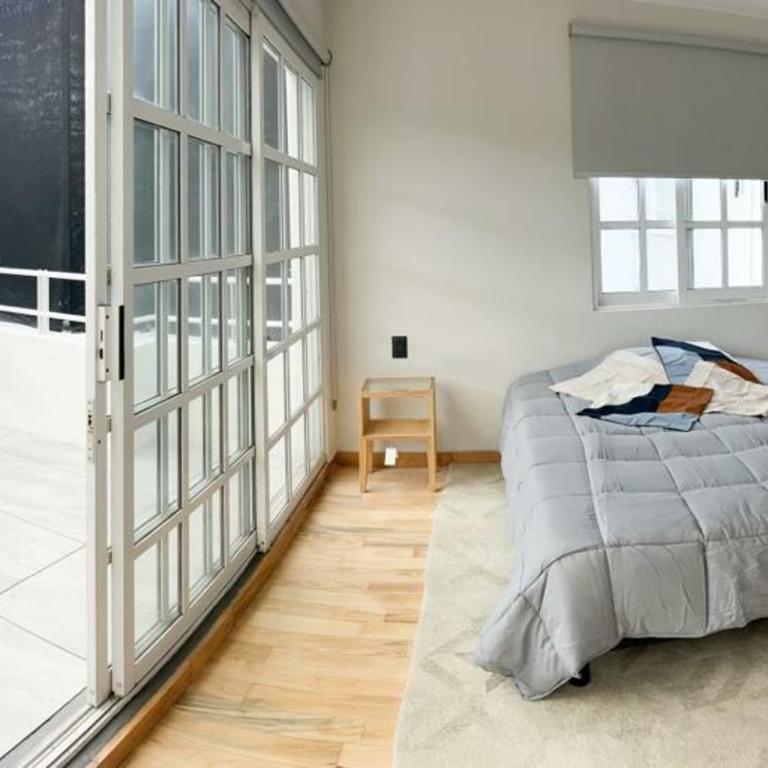 Art Deco Condesa II Stylish and Quiet w Rooftop - Five-Bedroom House - 12