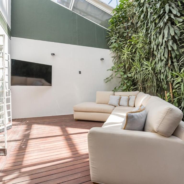 Art Deco Condesa II Stylish and Quiet w Rooftop - Five-Bedroom House - 22