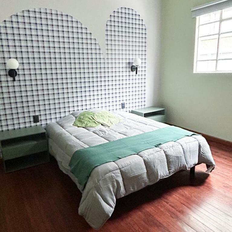 Art Deco Condesa II Stylish and Quiet w Rooftop - Five-Bedroom House - 56