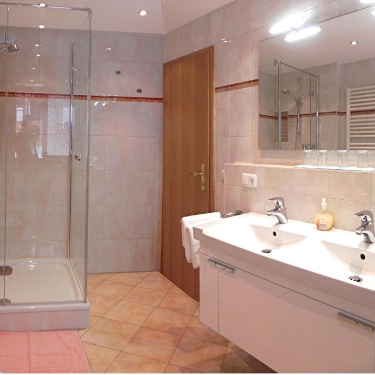 Haus Frechen - Apartment mit 2 Schlafzimmern und Balkon - 7