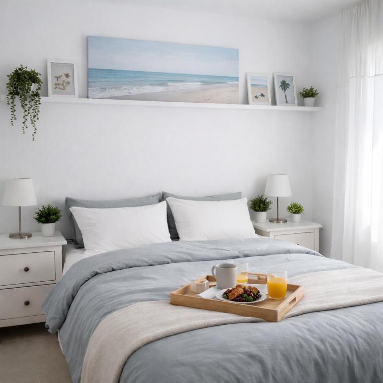 Casa familiar con patio privado y piscina comunitaria cerca de la playa - Casa de 3 dormitorios - 10