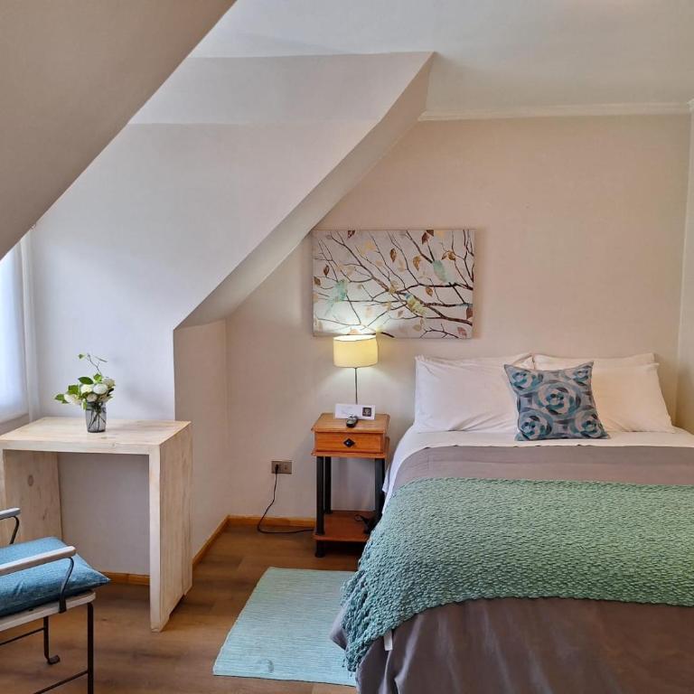 Hotel Casa Marron - Single Room with Private Bathroom - 1
