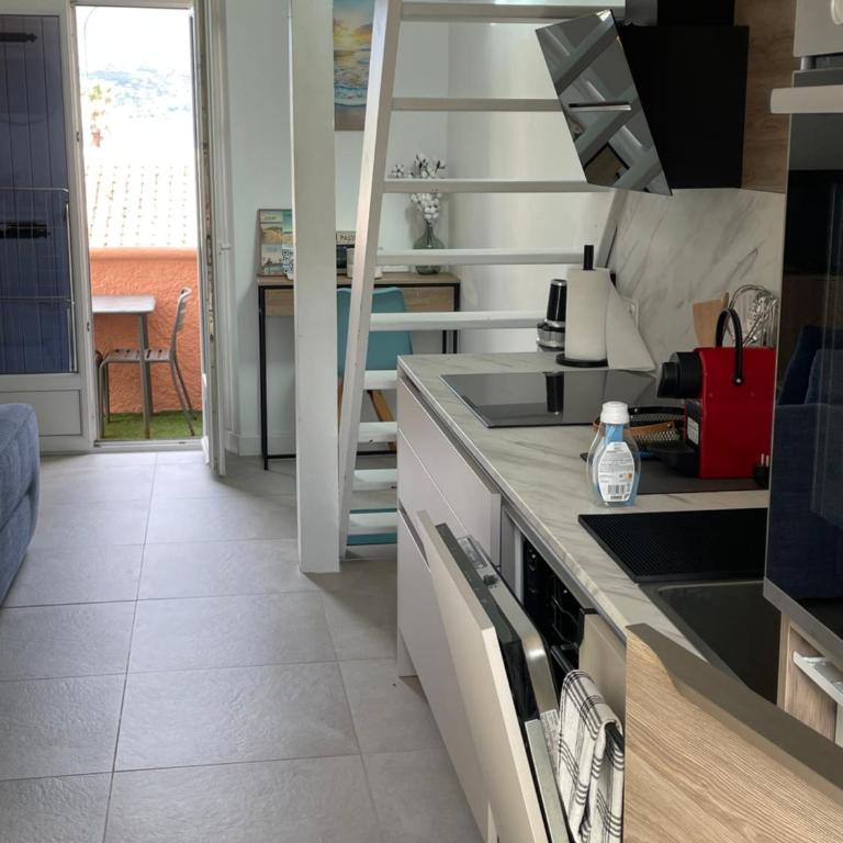 Appartement classé 3 étoiles face à la plage de la Nartelle avec place de parking privative - Apartment mit 1 Schlafzimmer - 8