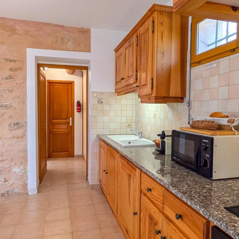 Gîte au pied du Mont Ventoux - Terrasse, piscine, nature - Appartement 1 Chambre - 9